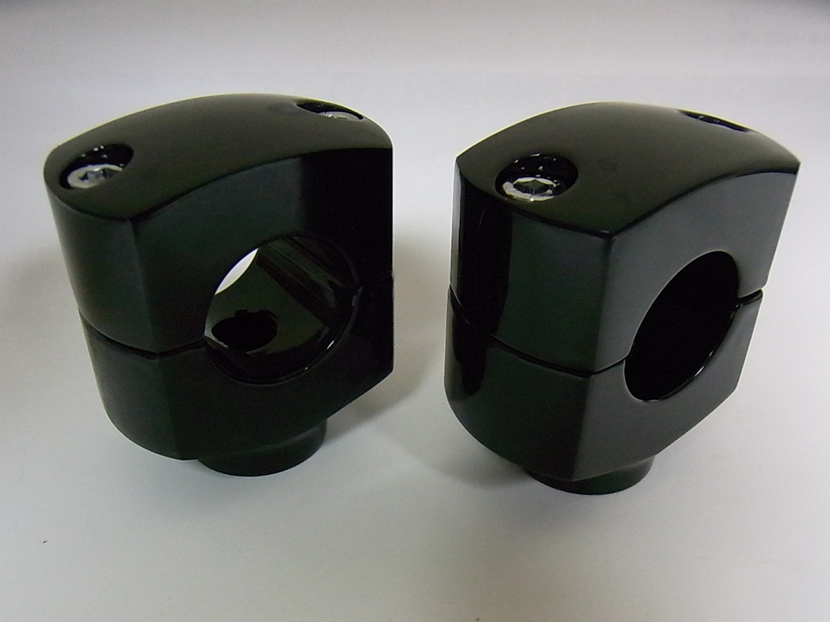 1-1/2" Short Riser Set Black